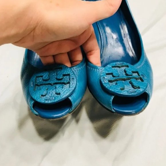 Tory Burch Sally Wedges Leather Miller Logo Teal SZ 10.5 - LIKE NEW! - Picture 8 of 9
